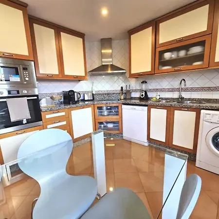 בית נופש Amplia Casa En Zona Ideal - Pass The Keys